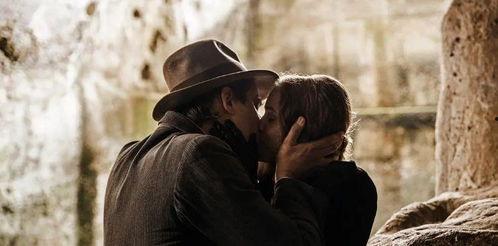 在线观看马丁的恋情,揭秘网络红人的甜蜜瞬间